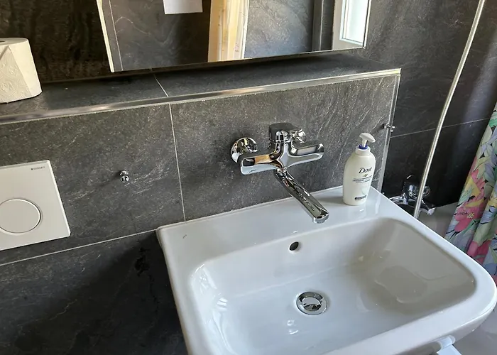 Hanna إنترلاكن